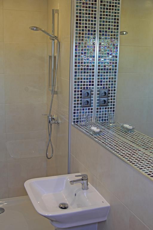 Hostal Avalon Nerja Phòng bức ảnh