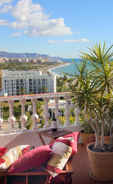 Hostal Avalon Nerja Ngoại thất bức ảnh