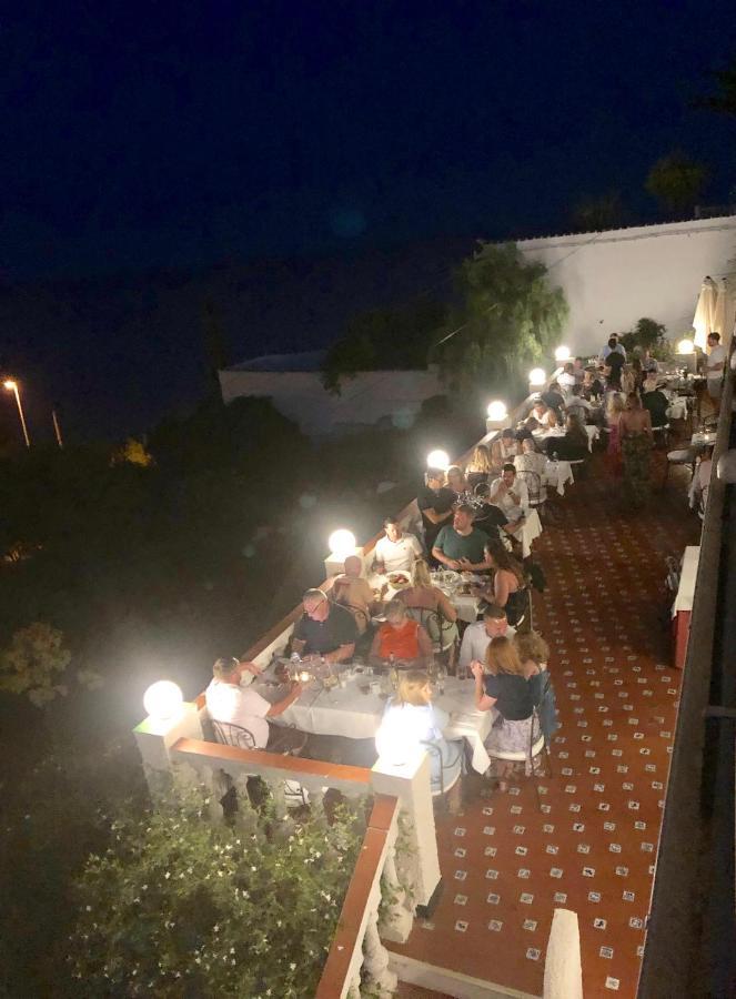 Hostal Avalon Nerja Ngoại thất bức ảnh